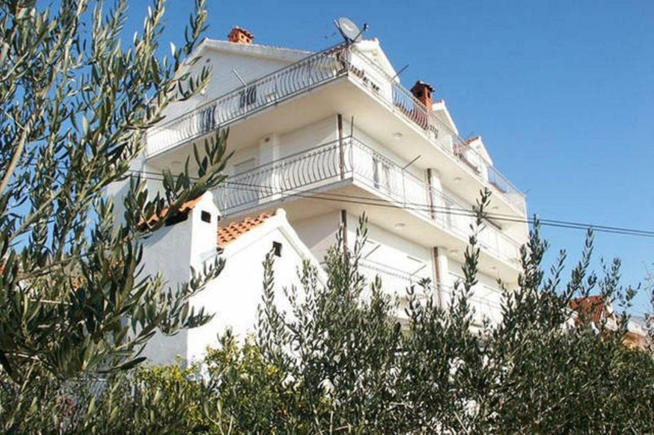 Villa Milic*** Seget Donji Exterior photo